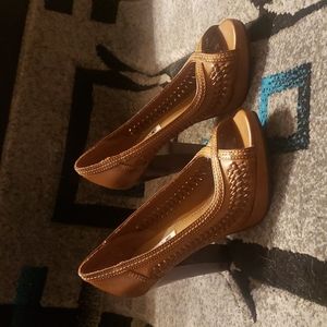 American Eagle Brown Leather with Braided Design